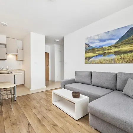 شقة Krakowska 39 With Ac & Parking & Loggia By Renters *