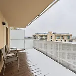 Krakowska 39 With Ac & Parking & Loggia By Renters 弗罗茨瓦夫