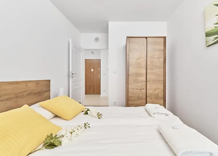 Appartement Krakowska 39 With Ac & Parking & Loggia By Renters *