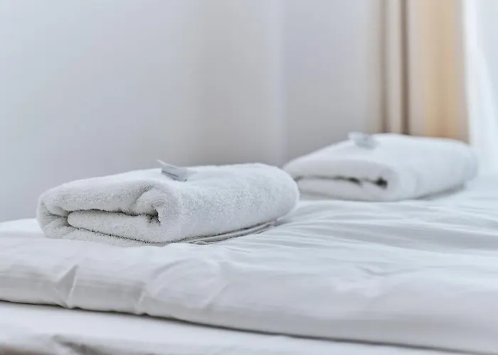 아파트 Krakowska 39 With Ac & Parking & Loggia By Renters 브로츠와프